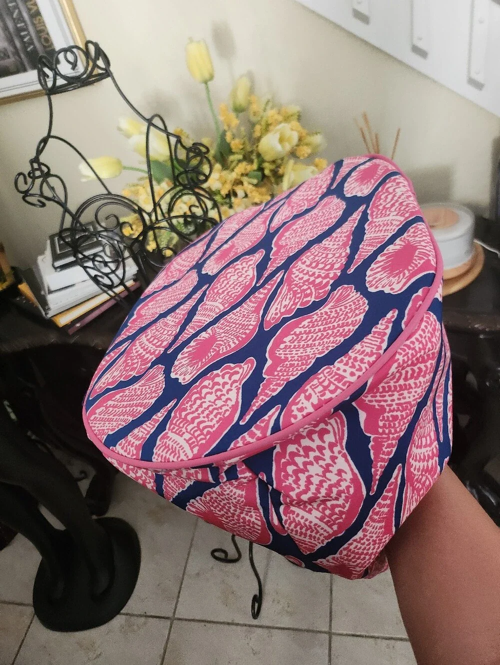 Lilly Pulitzer "Cute As A Shell" insulated beach cooler tote - Picture 5 of 6